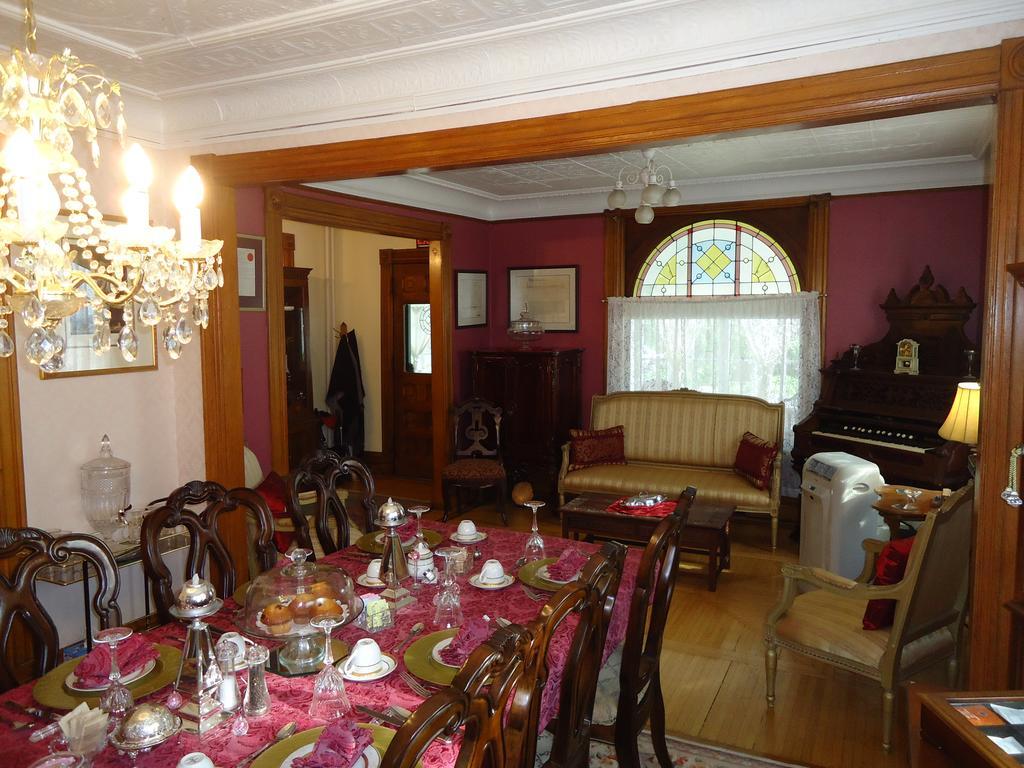 Bed & Breakfast Absolute Elegance Niagara Falls
