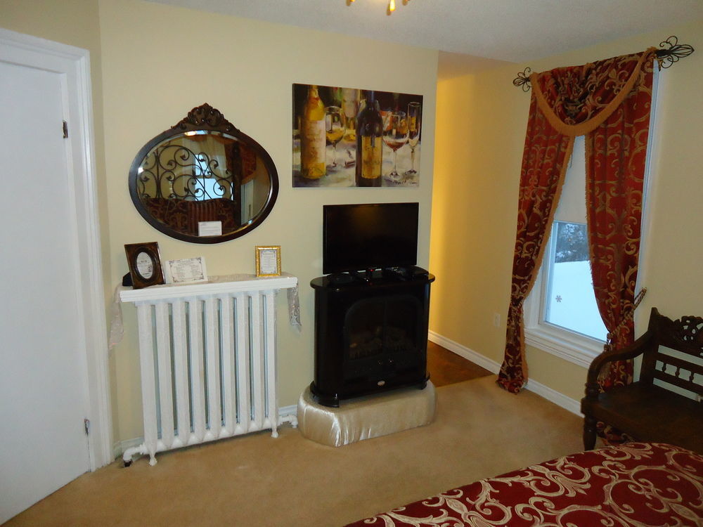 Absolute Elegance 3* Niagara Falls