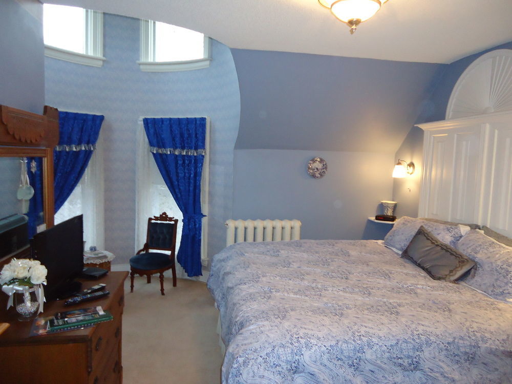 Absolute Elegance 3* Niagara Falls